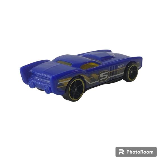 Hot Wheels The Gov'ner Diecast Car Trick Tracks Multipack 2015 Mattel Blue - Picture 5 of 11